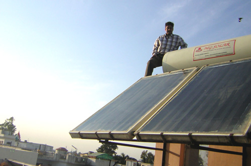Solar geyser installed on rooftop
